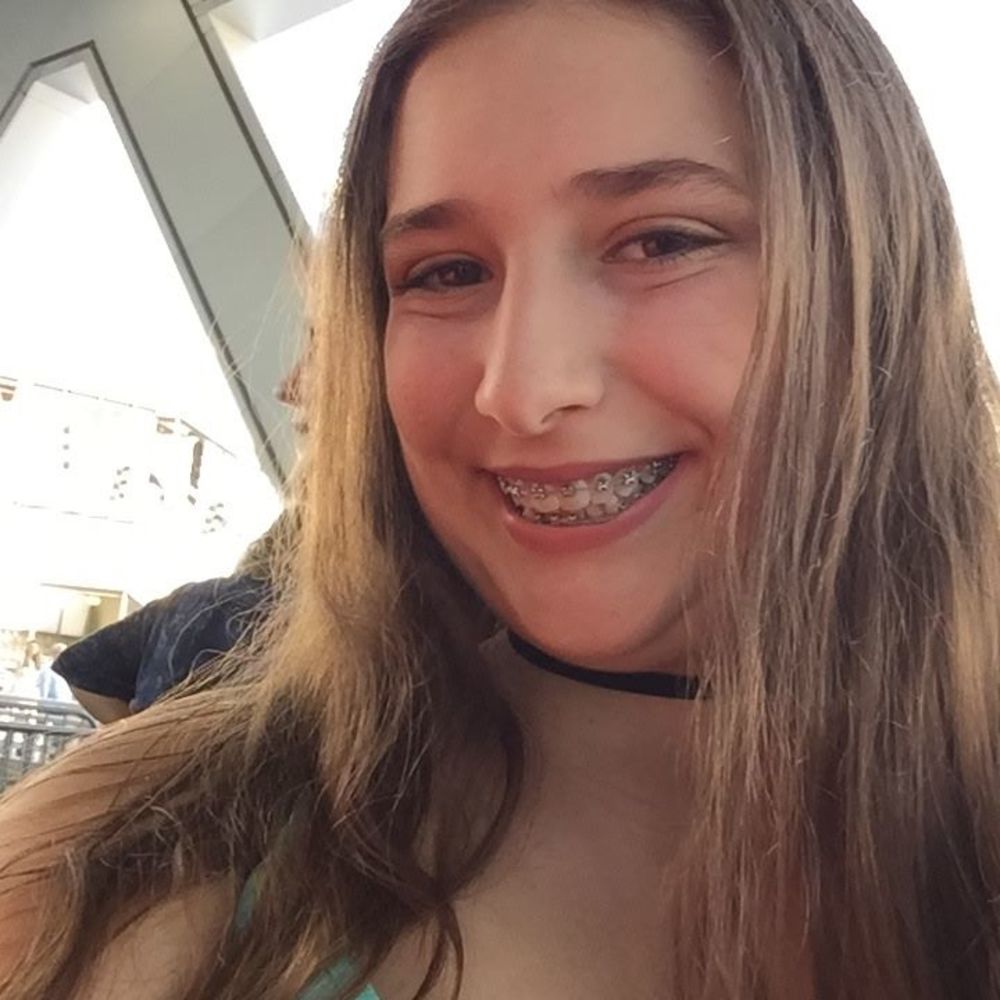 Meet your Posher, Jessica